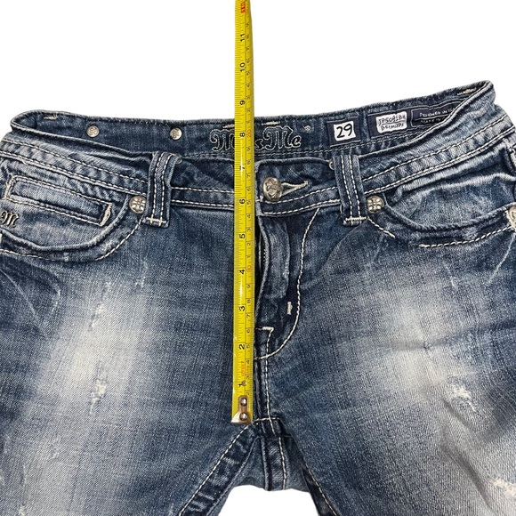 Miss Me Bermuda Denim Shorts with Peace Sign Detailing - Picture 11 of 15